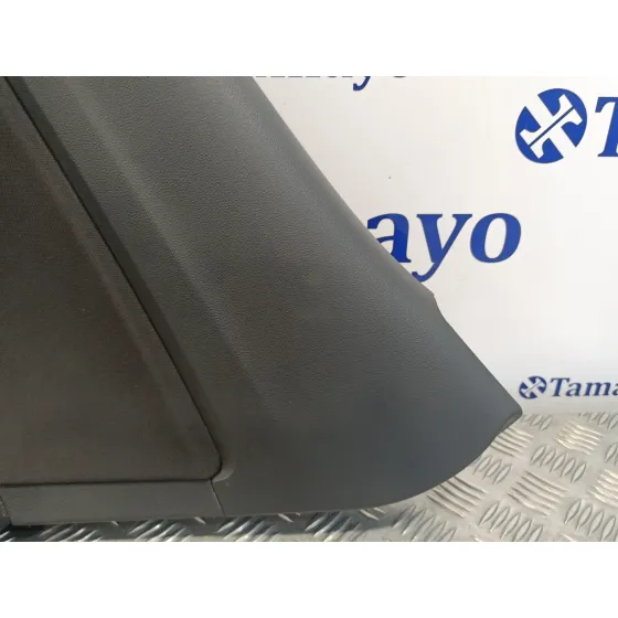 Guarnecido Puerta Trasera Derecha para Seat Leon (5F1)