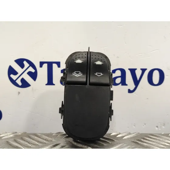Mando Elevalunas Delantero Izquierdo para Ford Focus Berlina (Cak)