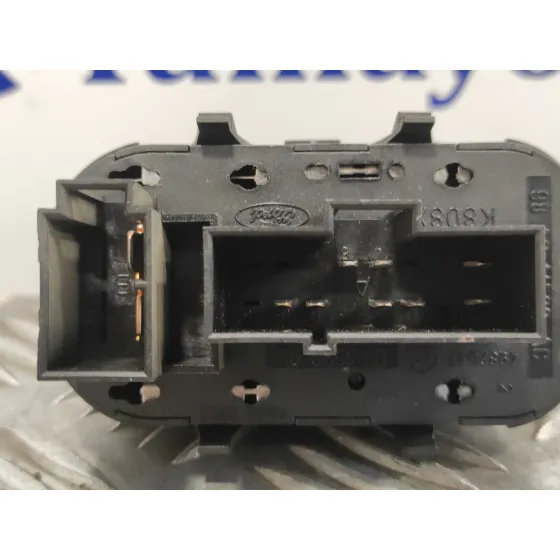 Mando Elevalunas Delantero Izquierdo para Ford Focus Berlina (Cak)