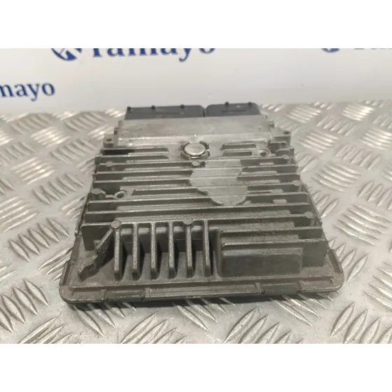 Centralita Motor Uce para Seat Ibiza (6J5)