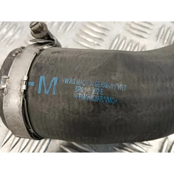 Tubo para Seat Ibiza (6J5)