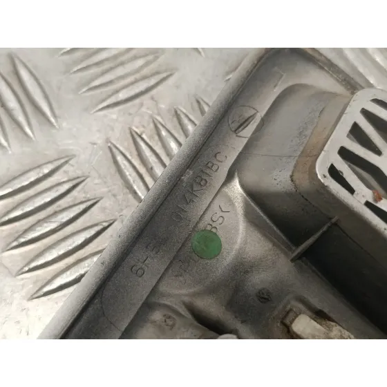 Moldura Exterior Delantera Izquierda para Land Rover Freelander (Lr2)