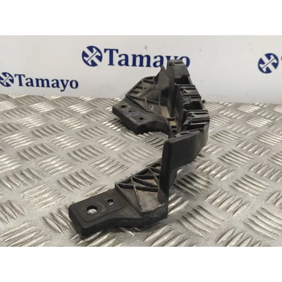 Soporte Faro Derecho para Subaru Forester S12