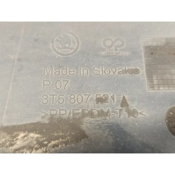 Spoiler Paragolpes Trasero para Skoda Suberb (3T4)