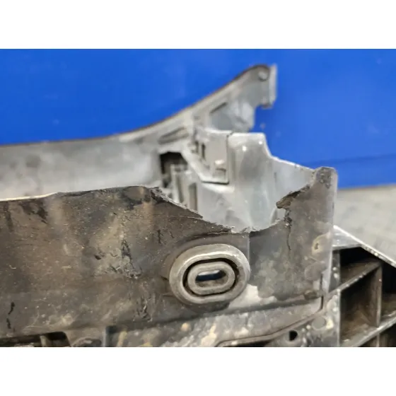 Panel Frontal para Skoda Suberb (3T4)