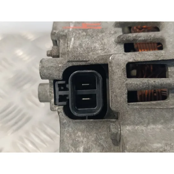 Alternador para Nissan Primera Berlina (P12)