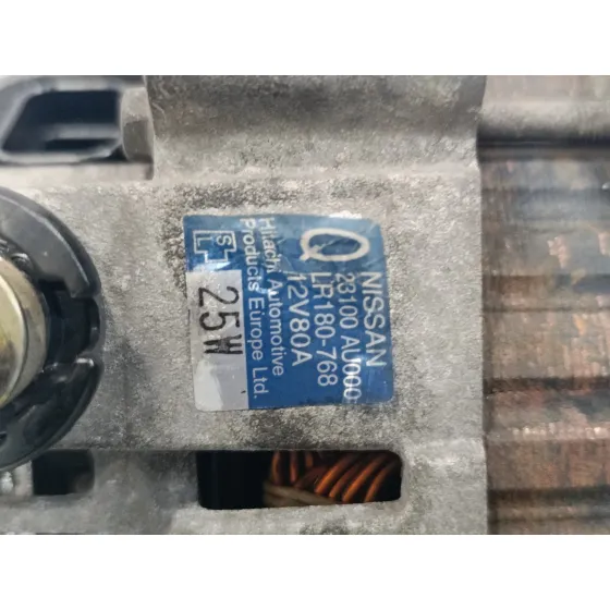 Alternador para Nissan Primera Berlina (P12)