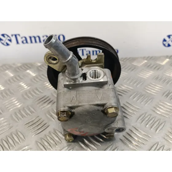 Bomba Direccion para Nissan Primera Berlina (P12)