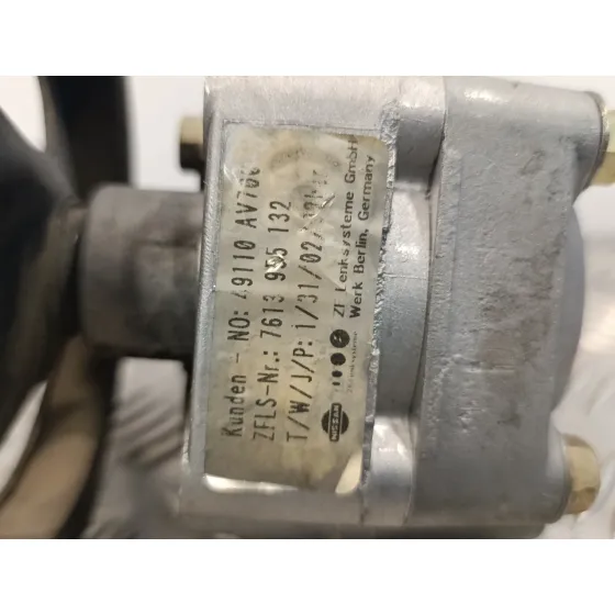 Bomba Direccion para Nissan Primera Berlina (P12)