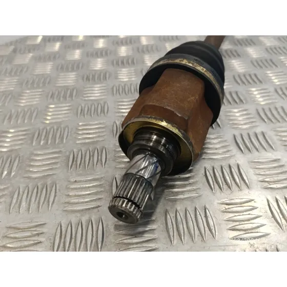 Transmision Delantera Derecha para Nissan Almera (N16/E)