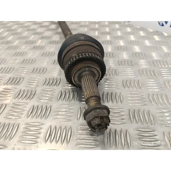 Transmision Delantera Derecha para Nissan Almera (N16/E)
