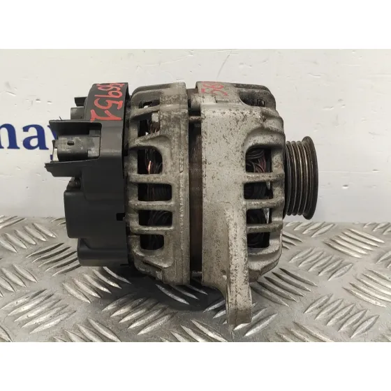 Alternador para Nissan Micra (K12E)