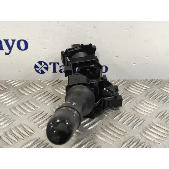Mando Intermitentes para Toyota Yaris (Ksp9/Scp9/Nlp9)
