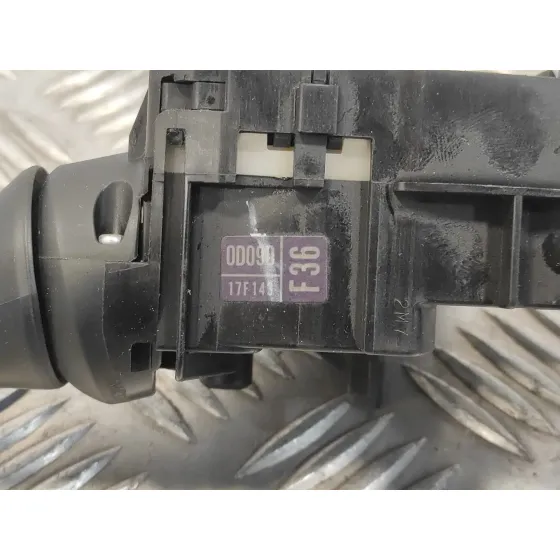 Mando Intermitentes para Toyota Yaris (Ksp9/Scp9/Nlp9)