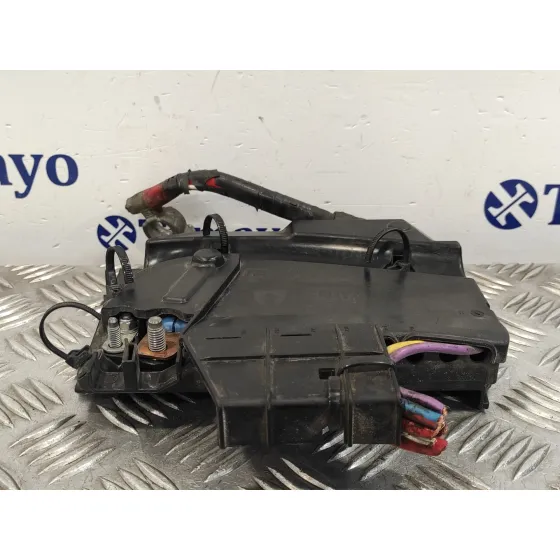 Caja Reles / Fusibles para Ford C-Max