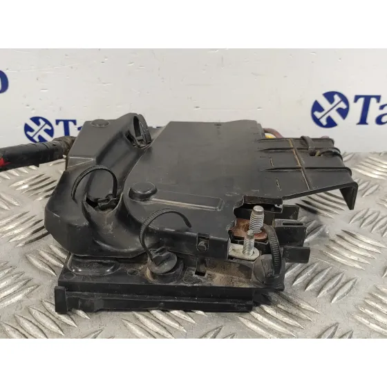 Caja Reles / Fusibles para Ford C-Max