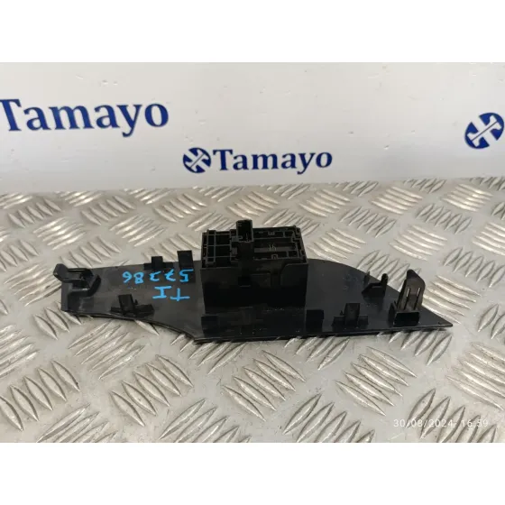Mando Elevalunas Trasero Izquierdo para Toyota Rav 4 V (_A5_, _H5_)