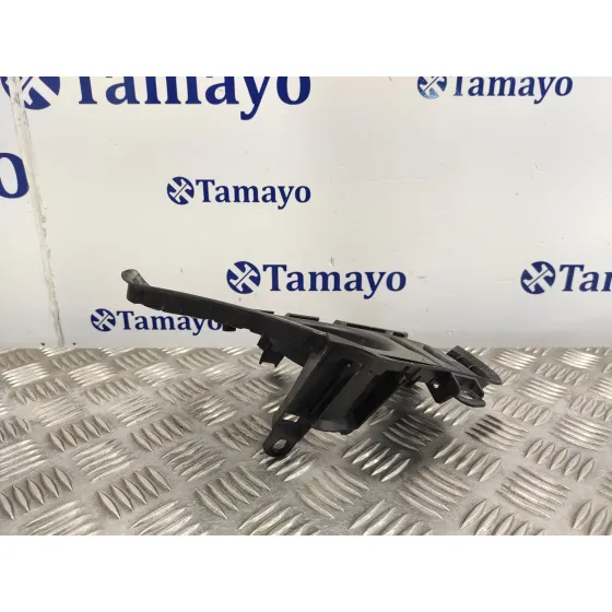 Molduras Delanteras para Toyota Rav 4 V (_A5_, _H5_)