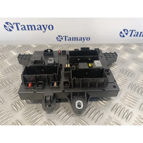 Caja Reles / Fusibles para Peugeot 307 (S1)