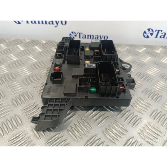 Caja Reles / Fusibles para Peugeot 307 (S1)