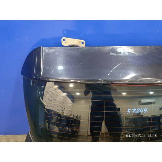 Porton Trasero para Opel Astra J Lim.