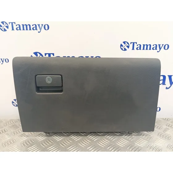Guantera para Toyota Rav 4 V (_A5_, _H5_)