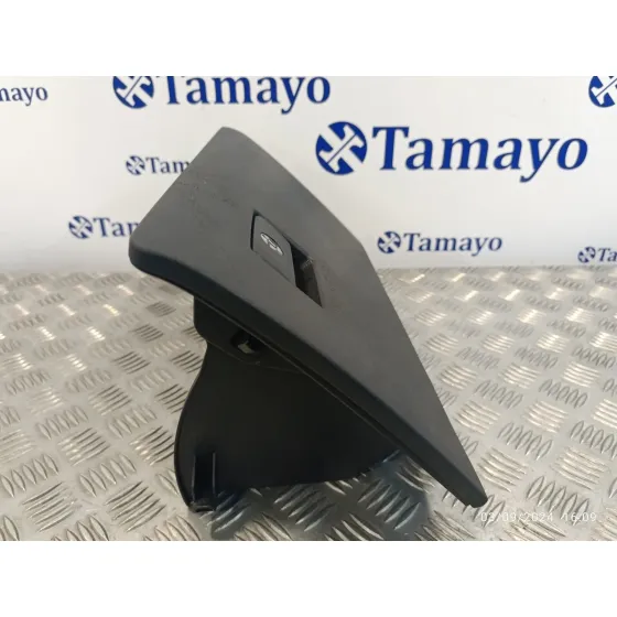 Guantera para Toyota Rav 4 V (_A5_, _H5_)