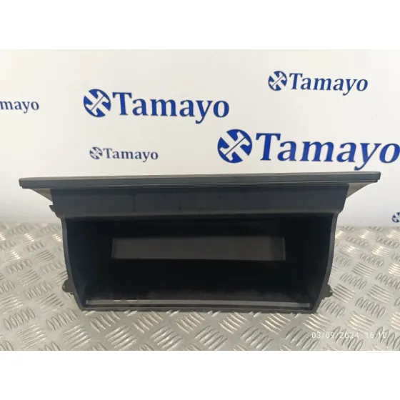 Guantera para Toyota Rav 4 V (_A5_, _H5_)