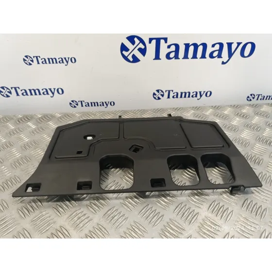 Moldura para Toyota Rav 4 V (_A5_, _H5_)