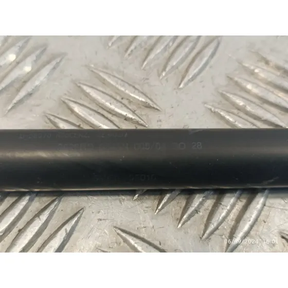 Amortiguadores Maletero / Porton para Toyota Corolla Verso (R1)