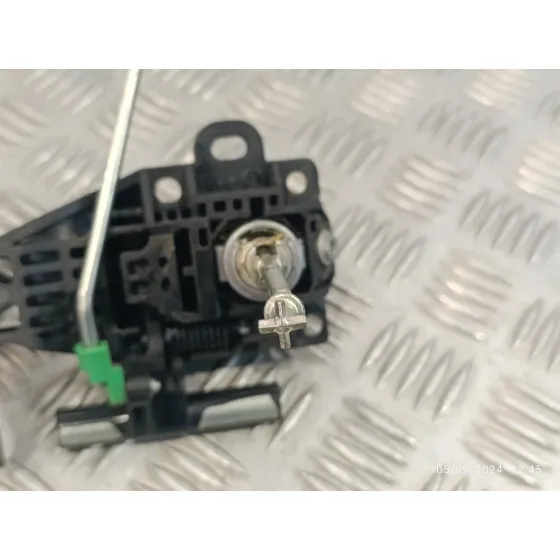 Maneta Exterior Delantera Izquierda para Toyota Rav 4 V (_A5_, _H5_)