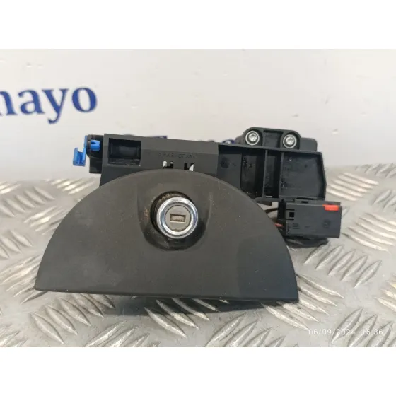 Maneta Exterior Porton para Opel Meriva