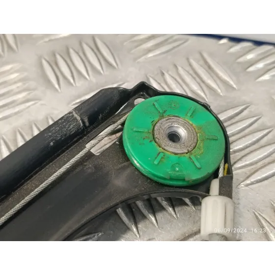 Elevalunas Delantero Izquierdo para Audi A3 (8P)