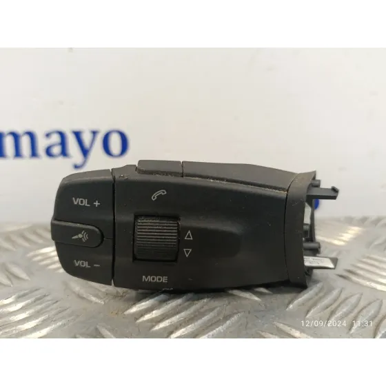 Mando Volante para Seat Ibiza (6J5)
