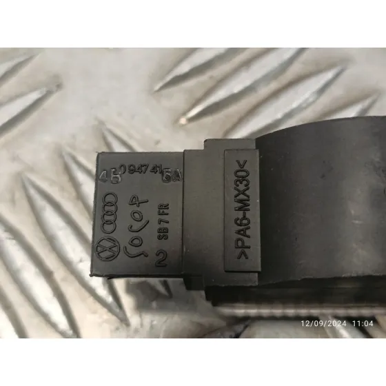 Piloto Matricula para Audi Q5 (8R)