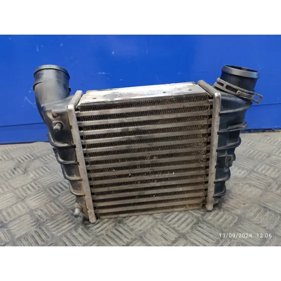 Intercooler para Volkswagen Polo (9N1)