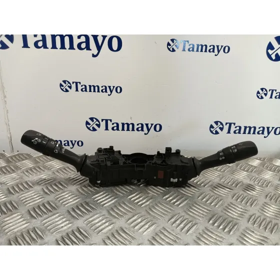 Mando Multifuncion para Toyota Auris (_E18_)