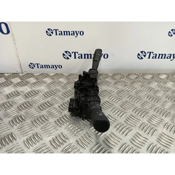 Mando Multifuncion para Toyota Auris (_E18_)