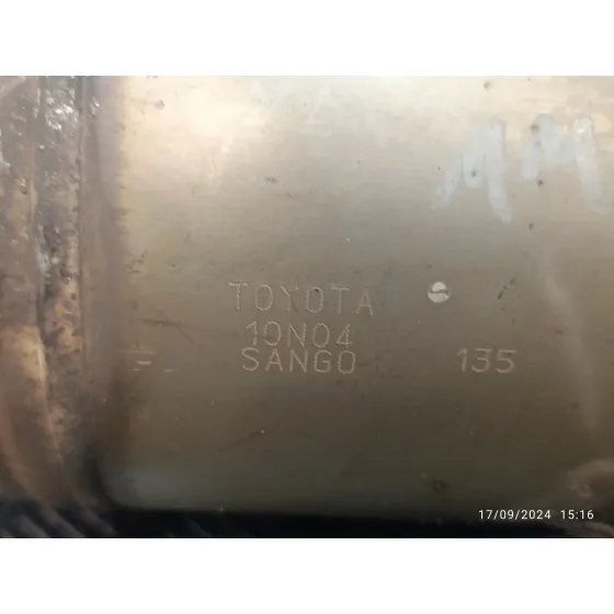 Tubo Escape Central para Toyota Auris (_E18_)