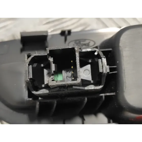 Mando Elevalunas Delantero Derecho para Ford Focus Lim.