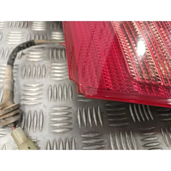 Piloto Trasero Izquierdo para Suzuki Swift Berlina (Mz)