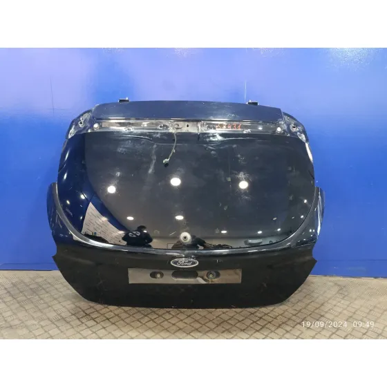 Porton Trasero para Ford Focus Lim.