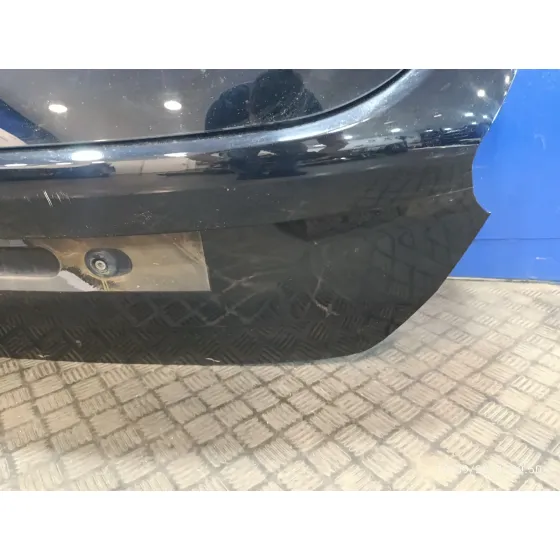 Porton Trasero para Ford Focus Lim.