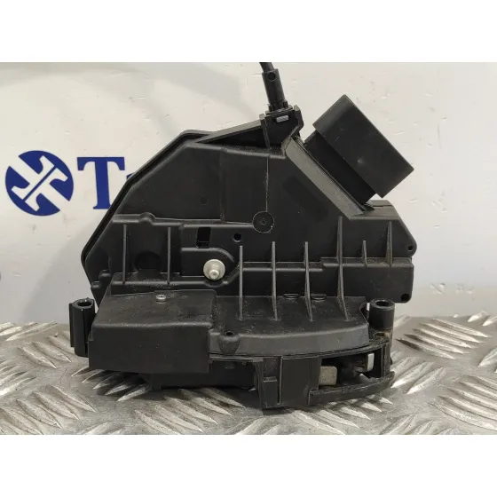 Cerradura Puerta Delantera Derecha para Ford Focus Lim.