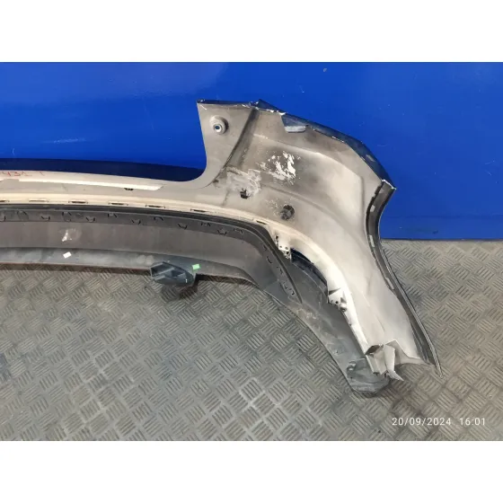 Paragolpes Trasero para Ford Focus Lim.
