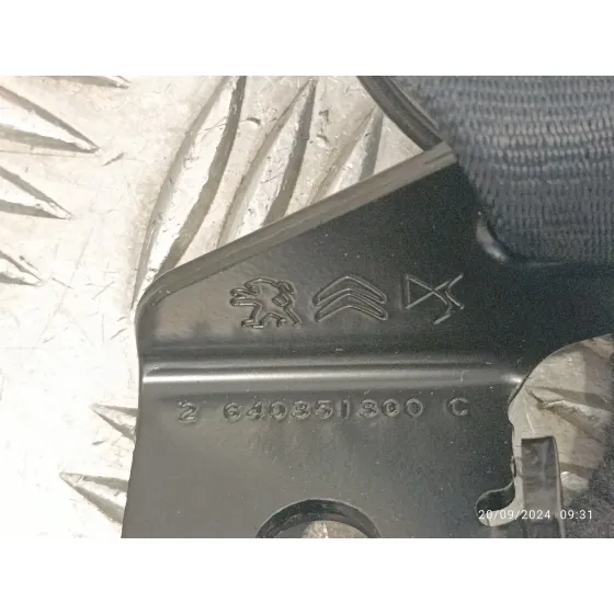 Anclaje Cinturon Trasero Izquierdo para Opel Corsa F