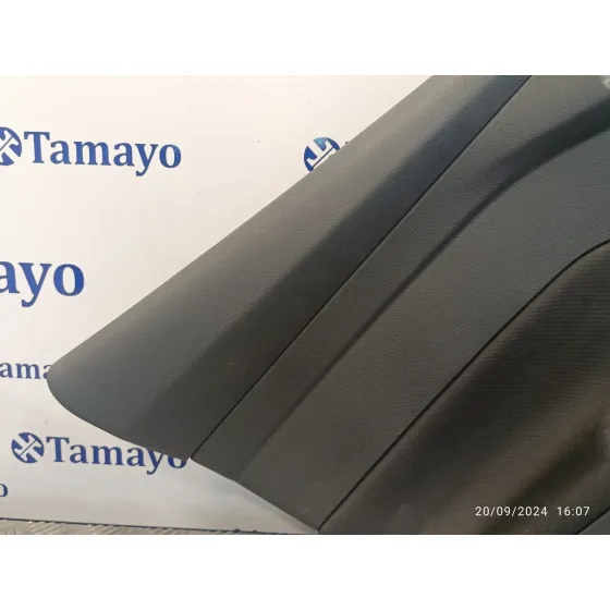 Guarnecido Puerta Trasera Izquierda para Ford Focus Lim.