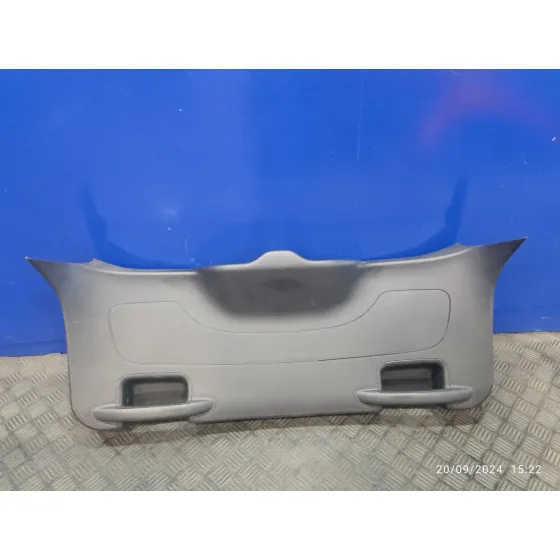 Guarnecido Porton Trasero para Ford Focus Lim.
