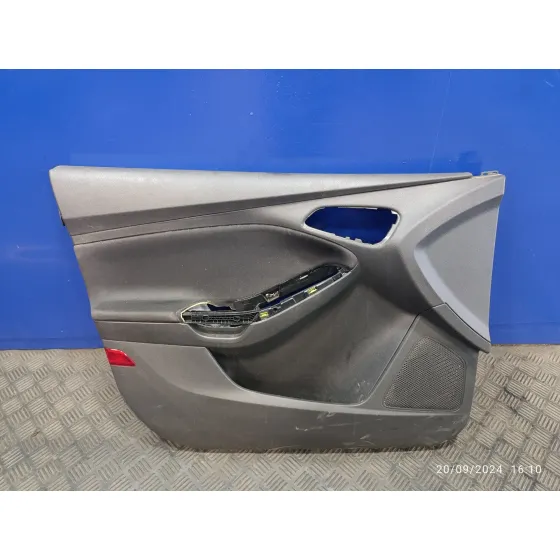 Guarnecido Puerta Delantera Izquierda para Ford Focus Lim.
