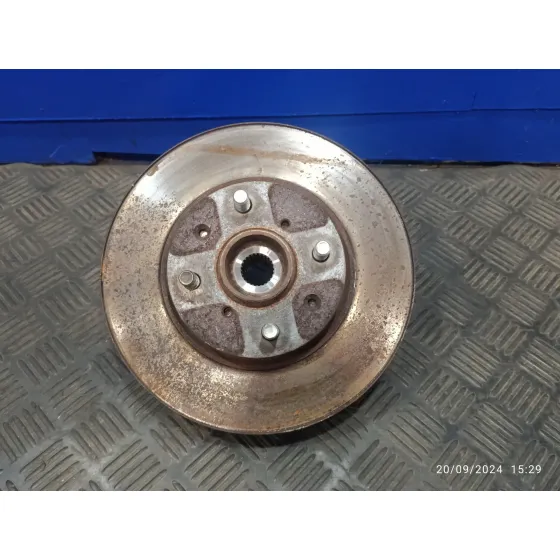 Mangueta Delantera Izquierda para Suzuki Swift Berlina (Mz)